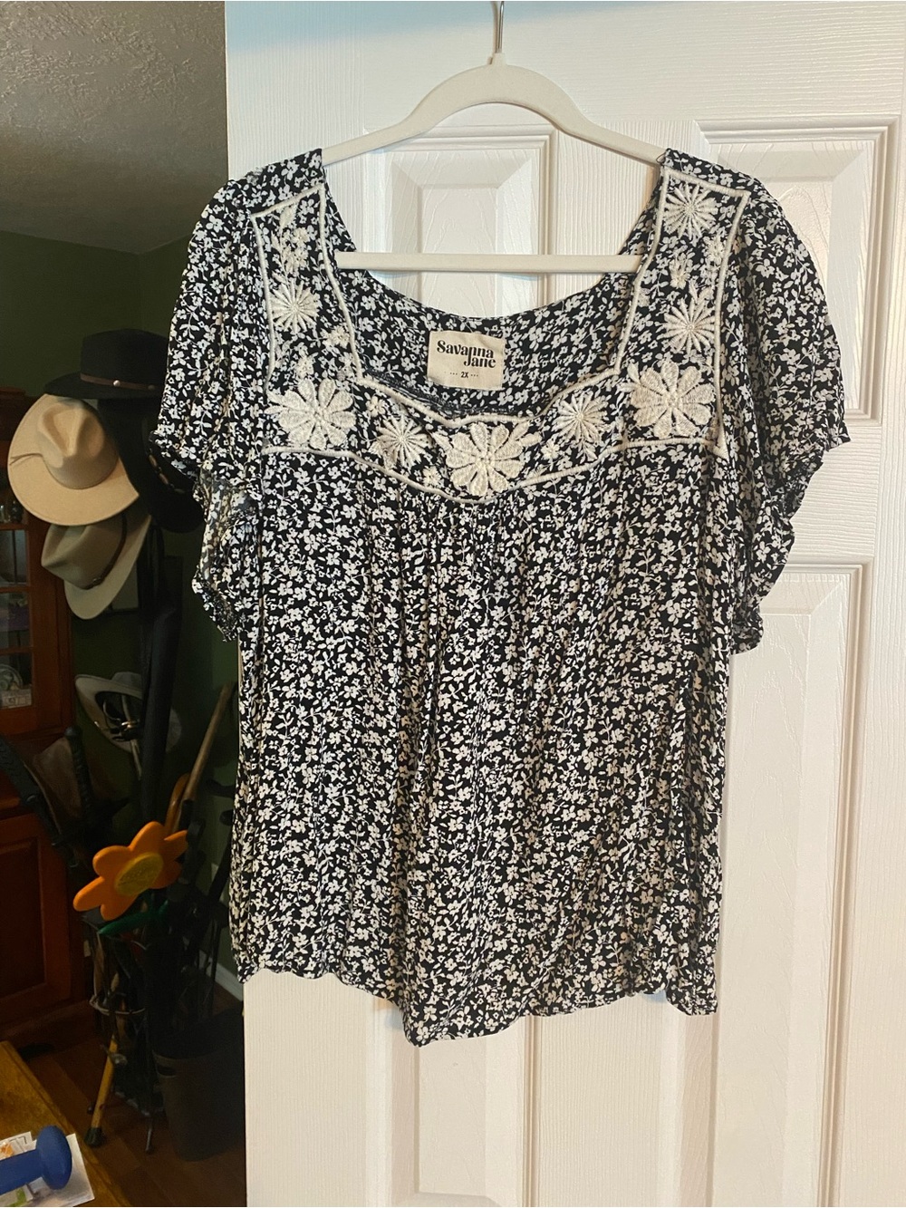 Savanna Jane Black and White Floral Embroidered Square-Neck Blouse
